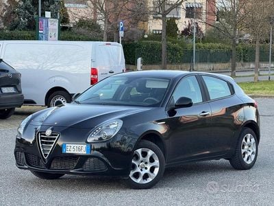 Usata Alfa Romeo Giulietta Progression 105 CV (77 kW) 2015 Nero Utilitaria