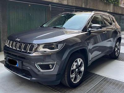 Usata Jeep Compass Limited 170 CV (125 kW) 2017 Grigio SUV
