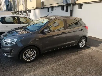 Occasion Ford Ka Plus 86 ch (63 kW) 2019 Gris Citadine