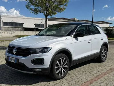 Usata VW T-Roc Style 116 CV (85 kW) 2018 Bianco SUV