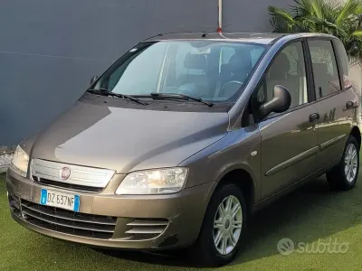 Usata Fiat Multipla 103 CV (75 kW) 2010 Monovolume