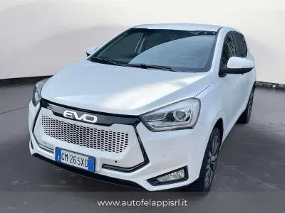 Usata EVO Evo 3 113 CV (83 kW) 2023 Bianco SUV