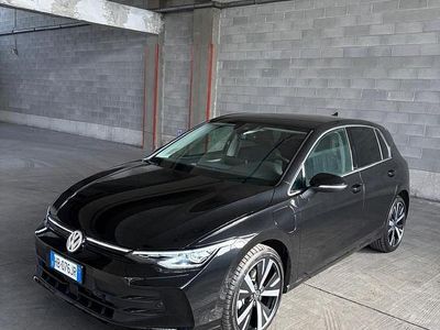 Ny VW Golf VIII Edition 204 HK (150 kW) 2025 Blå Sedan