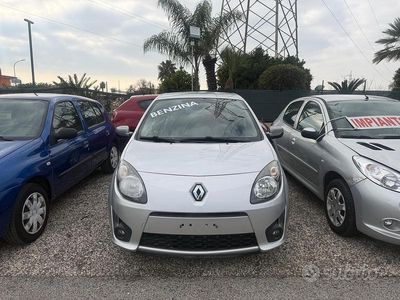 Usata Renault Twingo 75 CV (55 kW) 2011 Grigio Utilitaria