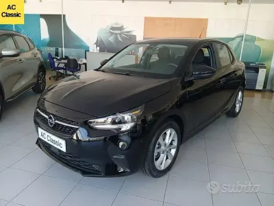 Usata Opel Corsa Elegance 100 CV (73 kW) 2023 Nero Utilitaria