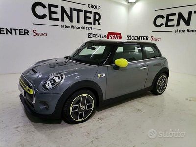 Usata Mini Cooper SE 75 kW (102 CV) 2020 Grigio Utilitaria