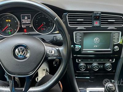 Usata VW Golf VII Highline 110 CV (80 kW) 2015 Bianco Berlina