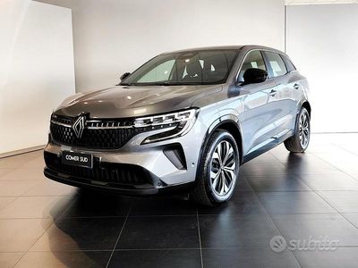 Usata Renault Austral Evolution 131 CV (96 kW) 2024 Grigio SUV