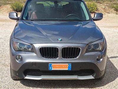 Gebraucht BMW X1 143 PS (105 kW) 2011 Grau SUV