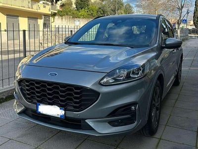 Usata Ford Kuga ST-Line 120 CV (88 kW) 2022 Grigio SUV