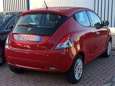 usata Lancia Ypsilon 1.2 Silver 69cv