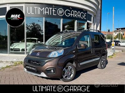 Käytetty Fiat Qubo Trekking 95 HP (69 kW) 2018 Ruskea Tila-auto