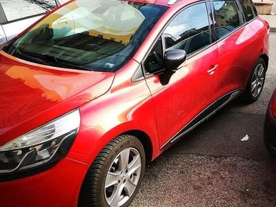 Usata Renault Clio GrandTour 90 CV (66 kW) 2015 Rosso Station wagon