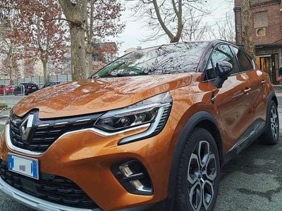 Usata Renault Captur Intens 94 CV (69 kW) 2021 Arancione SUV