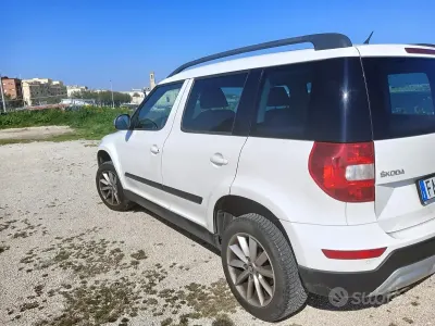 Usata Skoda Yeti 105 CV (77 kW) 2015 SUV