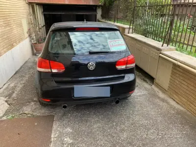 Usata VW Golf VI 102 CV (75 kW) 2010 Nero Utilitaria