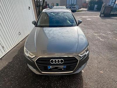 Usata Audi A3 Design 116 CV (85 kW) 2017 Berlina