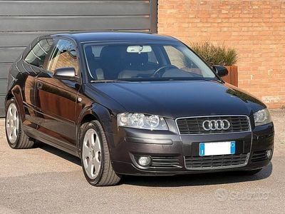Grigio Usata 2005 Audi A3 Berlina | 2950 € (Buon prezzo)