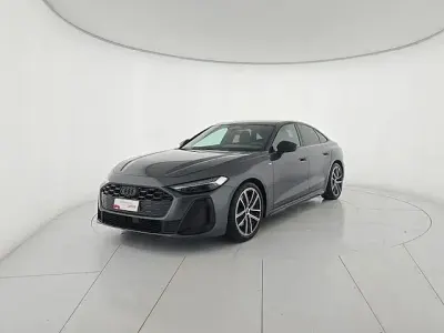 Usata Audi A5 S-Line 204 CV (150 kW) 2025 Grigio Berlina