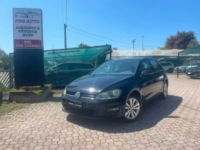 Usata VW Golf VII Highline 105 CV (77 kW) 2014 Nero Berlina