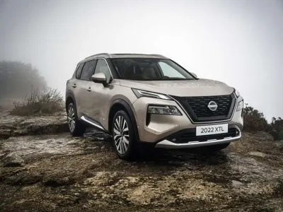 Usata Nissan X-Trail N-Connecta 158 CV (116 kW) 2025 Bianco SUV