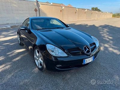 Usata Mercedes SLK200 163 CV (119 kW) 2004 Nero Cabrio