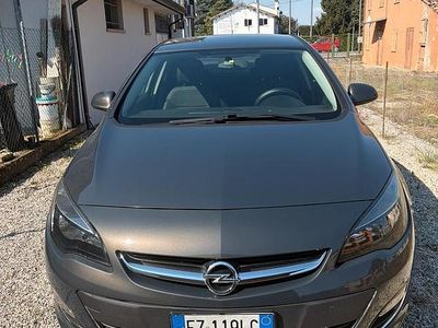 Usata Opel Astra 2015 Grigio Berlina