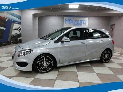 Begagnad Mercedes B200 Premium 136 HK (100 kW) 2018 Gul Minibuss