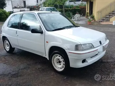 Usata Peugeot 106 98 CV (72 kW) 1995 Bianco Utilitaria