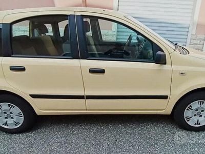 Usata Fiat Panda Dynamic 60 CV (44 kW) 2007 Giallo Utilitaria