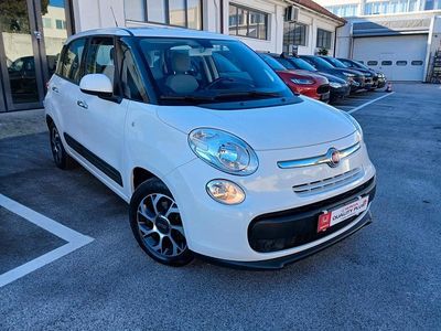 Begagnad Fiat 500L Pop Star 95 HK (69 kW) 2017 Vit Minibuss