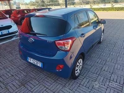Begagnad Hyundai i10 Edition 67 HK (49 kW) 2016 Blå Halvkombi