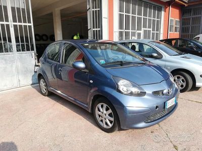 usata Toyota Aygo 1.0 12V VVT-i 5 porte