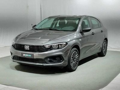 Begagnad Fiat Tipo 101 HK (74 kW) 2023 Grå Sedan