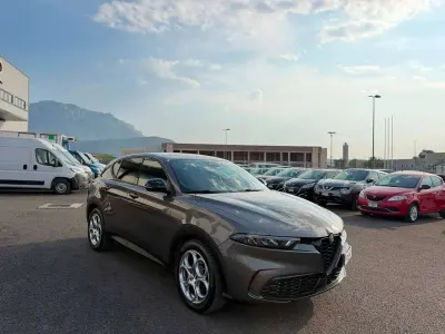 Usata Alfa Romeo Tonale Sprint 131 CV (96 kW) 2023 Grigio SUV