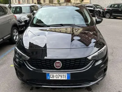 Usata Fiat Tipo Business 95 CV (69 kW) 2020 Nero Station wagon