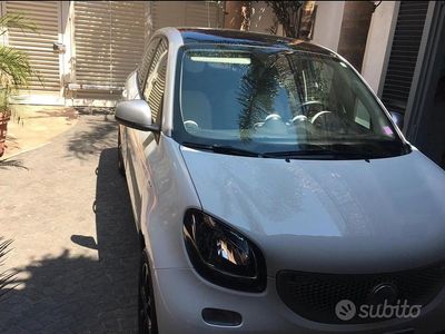 Usata Smart ForFour Passion 2015 Bianco Utilitaria
