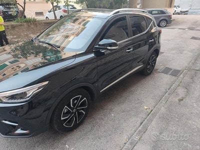 Usado MG ZS Luxury 106 CV (77 kW) 2023 Negro SUV