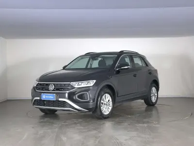 Usata VW T-Roc Life 116 CV (85 kW) 2025 Deep black perlato SUV