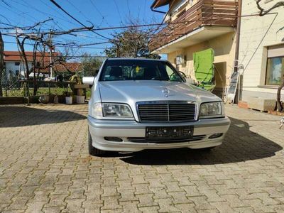 usata Mercedes C230 Classic-Selection