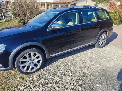 VW Passat Alltrack