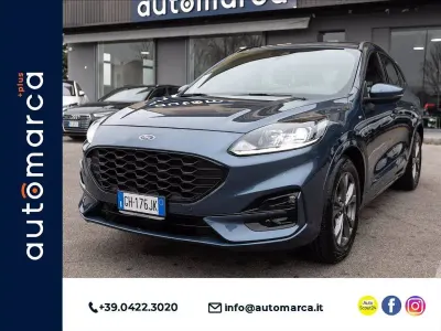 Usata Ford Kuga ST-Line 120 CV (88 kW) 2022 Blu metallizzato SUV