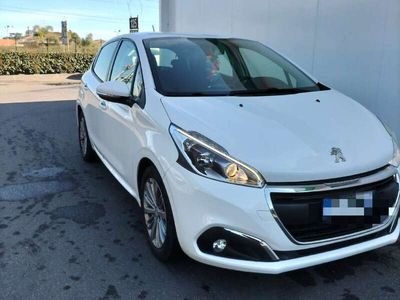 usata Peugeot 208 5p 1.6 bluehdi Allure 75cv