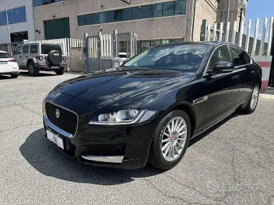 Usata Jaguar XF Portfolio 179 CV (131 kW) 2017 Nero Berlina