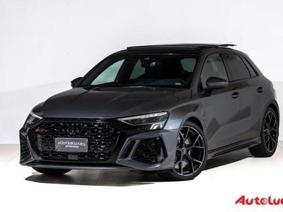 Usata Audi RS3 Sportback 400 CV (294 kW) 2024 Grigio daytona Utilitaria