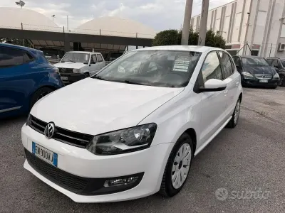 Usata VW Polo 75 CV (55 kW) 2012 Bianco Utilitaria