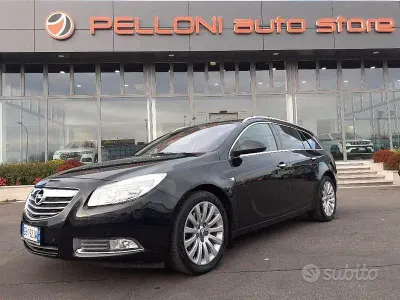 Usata Opel Insignia 160 CV (117 kW) 2010 Nero Station wagon