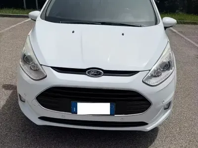 Usata Ford B-MAX 90 CV (66 kW) 2017 Bianco Monovolume
