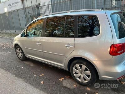 Usata VW Touran 102 CV (75 kW) 2013 Grigio Monovolume