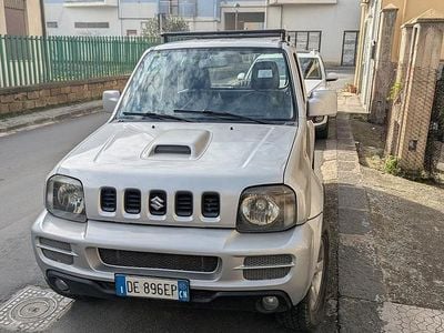 Usata Suzuki Jimny 85 CV (62 kW) 2007 SUV